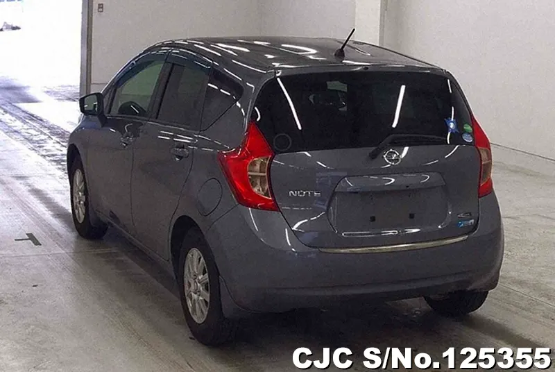 Nissan Note in Gray for Sale Image 1