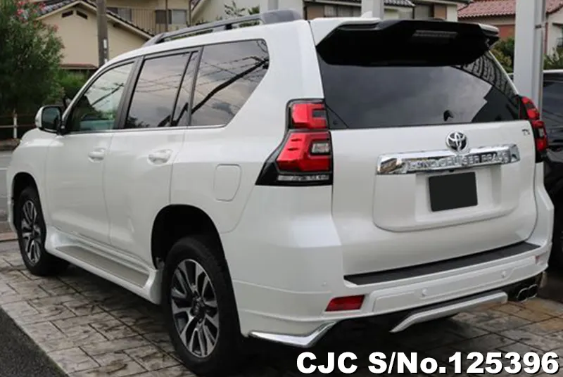 Toyota Land Cruiser Prado in Pearl for Sale Image 1