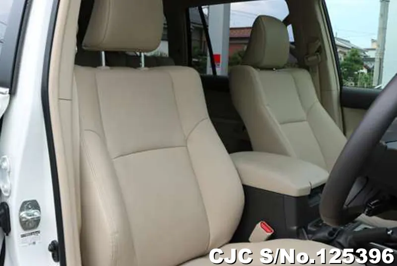 Toyota Land Cruiser Prado in Pearl for Sale Image 5