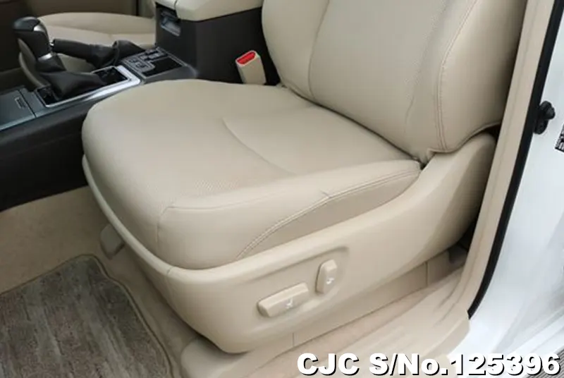Toyota Land Cruiser Prado in Pearl for Sale Image 7