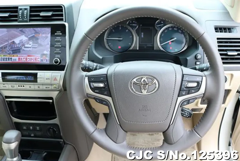 Toyota Land Cruiser Prado in Pearl for Sale Image 10