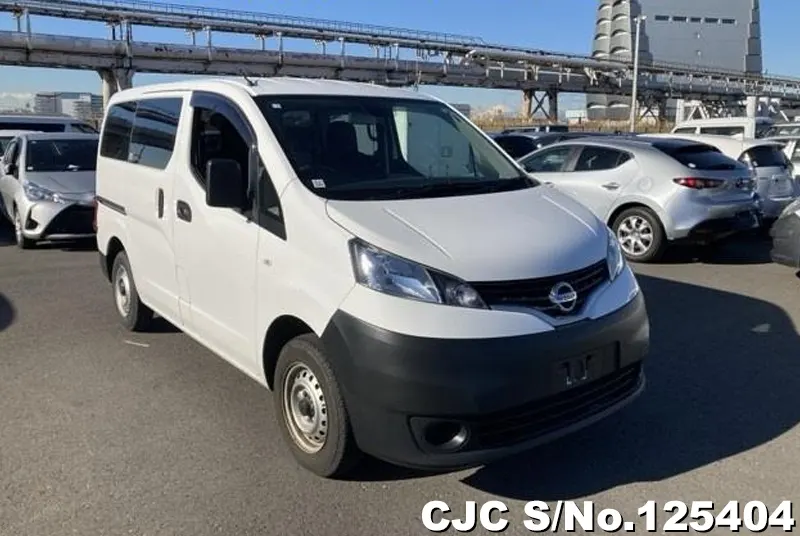 Nissan / NV200 2021