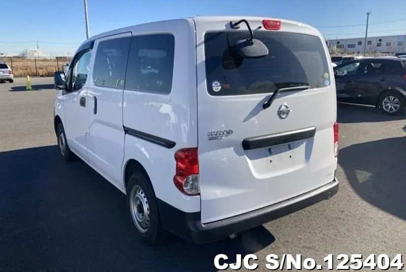 Nissan NV200 in White for Sale Image 1