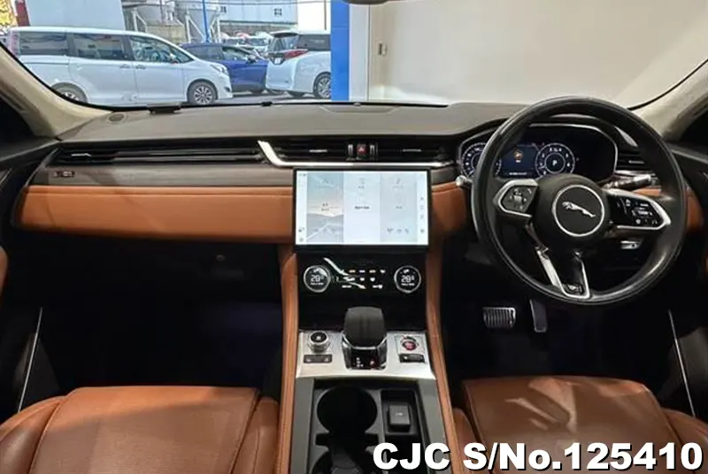 Jaguar F-Pace in Gold for Sale Image 8