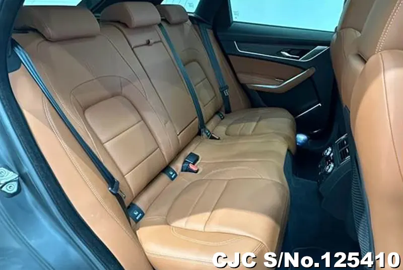 Jaguar F-Pace in Gold for Sale Image 10