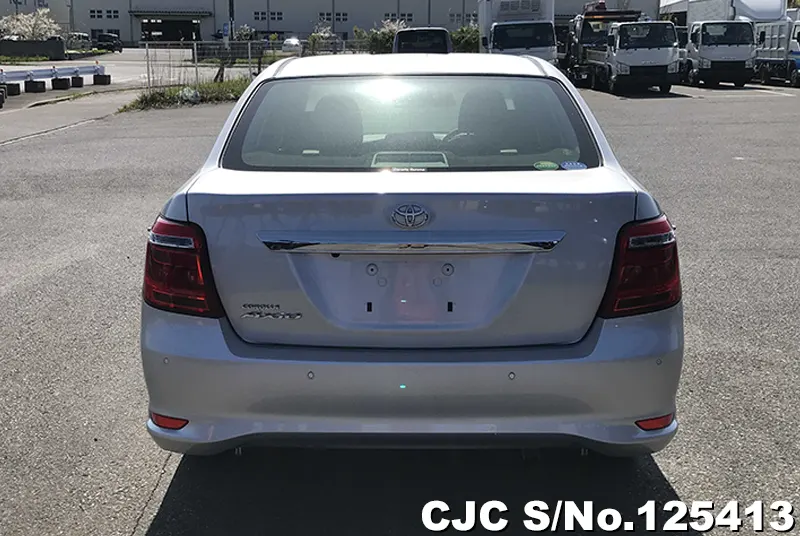 Toyota Corolla Axio in silver for Sale Image 5