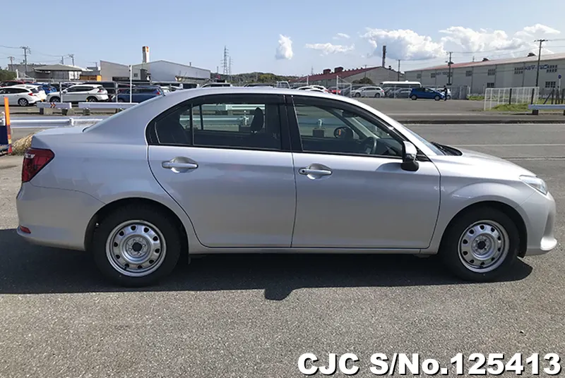Toyota Corolla Axio in silver for Sale Image 6
