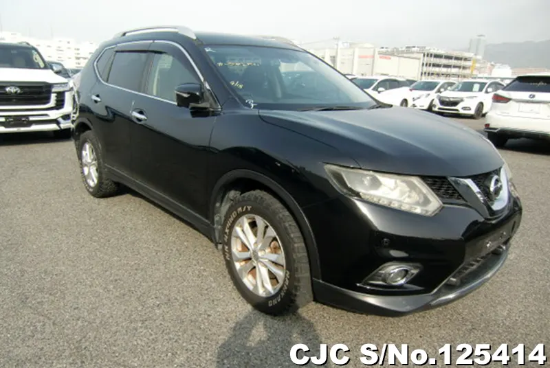 Nissan / X-Trail 2015