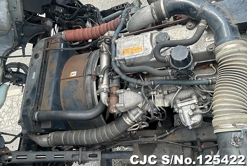 2005 Nissan / UD Stock No. 125422