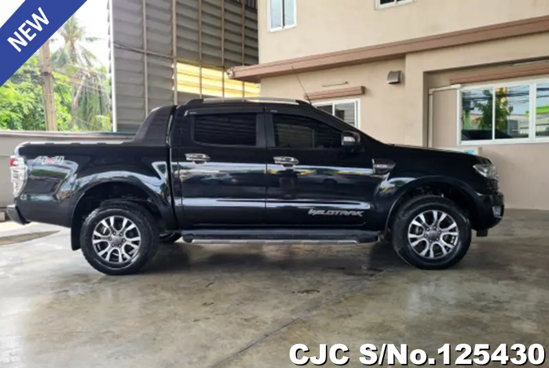 Ford Ranger in Black for Sale Image 6