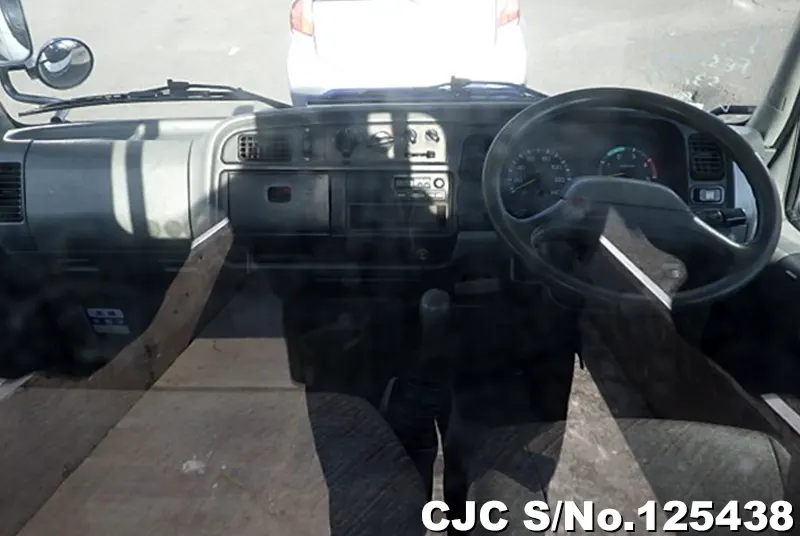 1998 Mitsubishi / Canter Stock No. 125438