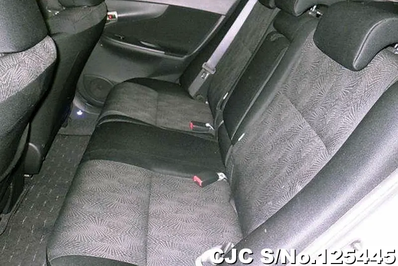 Toyota Corolla Fielder in White for Sale Image 5