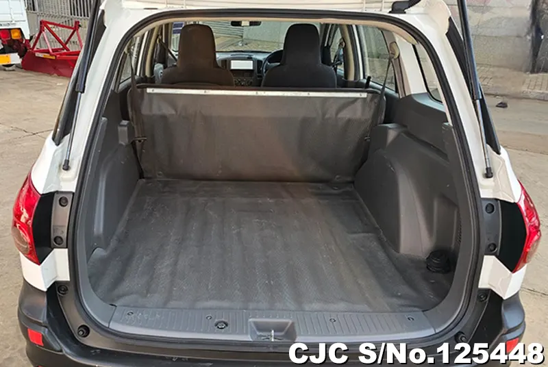 2016 Nissan / AD Van Stock No. 125448