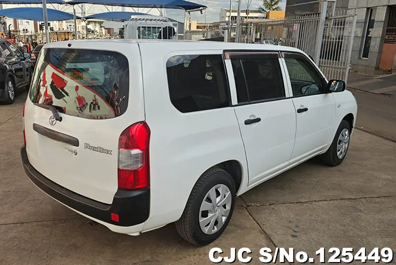 Toyota Probox in White for Sale Image 2