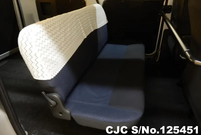 Nissan NV200 in Silver for Sale Image 7