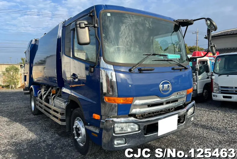 Nissan / Condor 2013