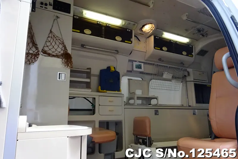 2016 Toyota / Hiace Stock No. 125465