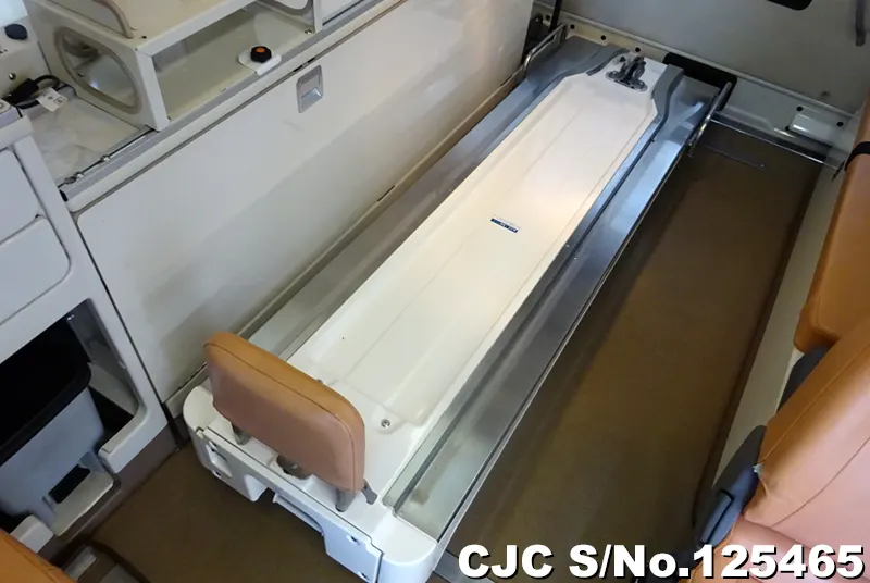 2016 Toyota / Hiace Stock No. 125465