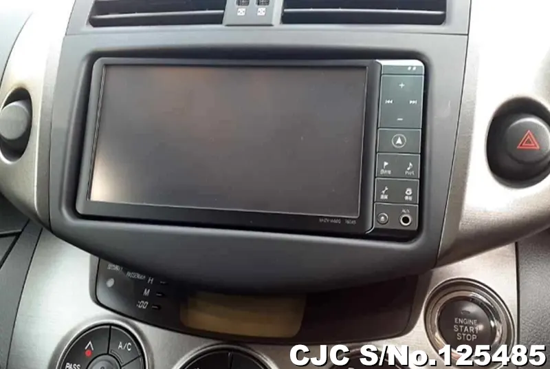 Toyota Vanguard in Black for Sale Image 9