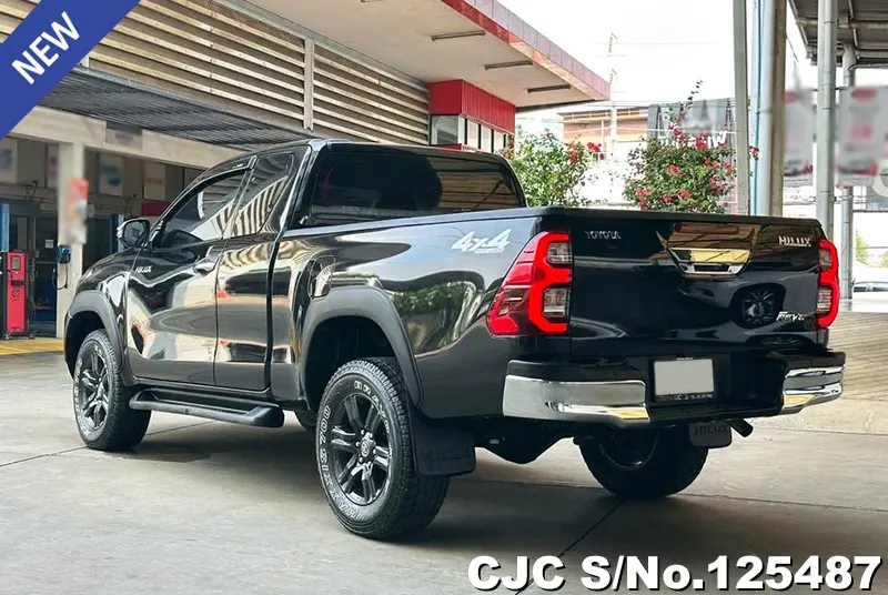 Toyota Hilux in Black for Sale Image 1
