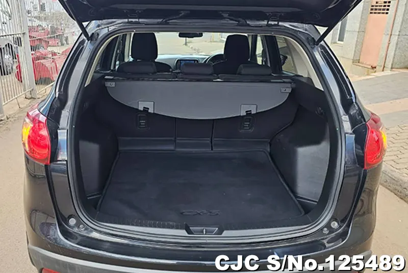 Mazda CX-5 in Black for Sale Image 4