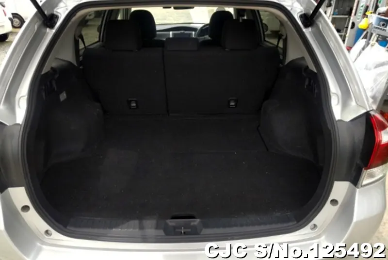 Toyota Corolla Fielder in Silver for Sale Image 4