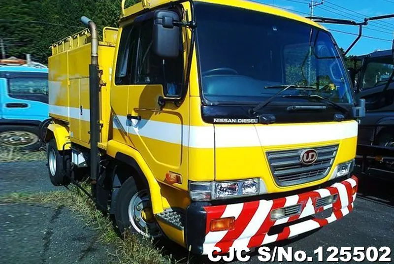 Nissan / Condor 2003