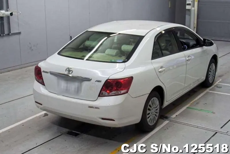 Toyota Allion in White for Sale Image 2