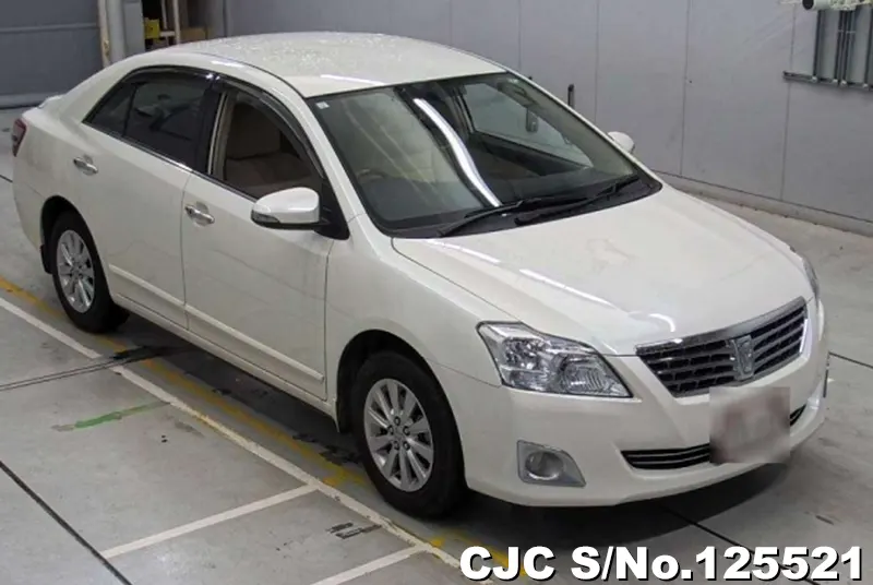 Toyota / Premio 2015