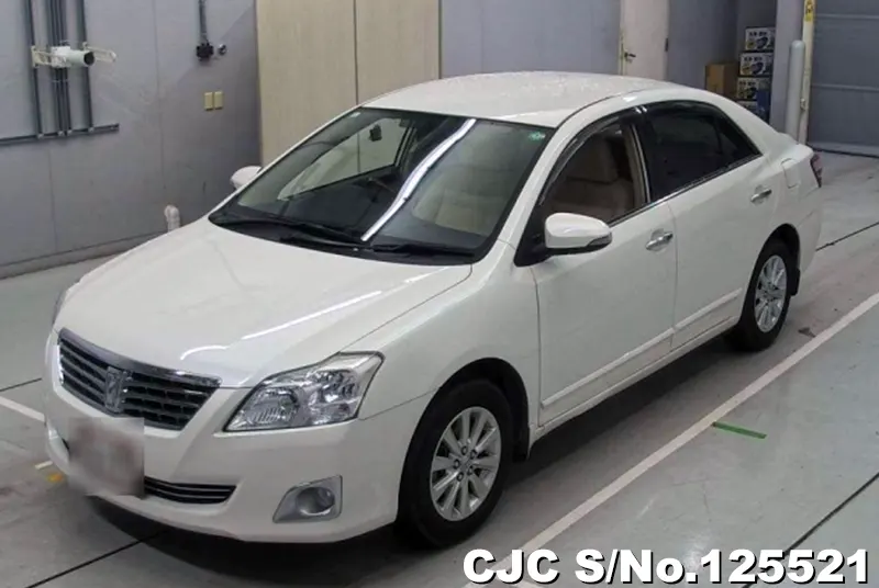 Toyota Premio in White for Sale Image 3