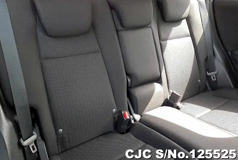 Honda Vezel in Wine for Sale Image 8