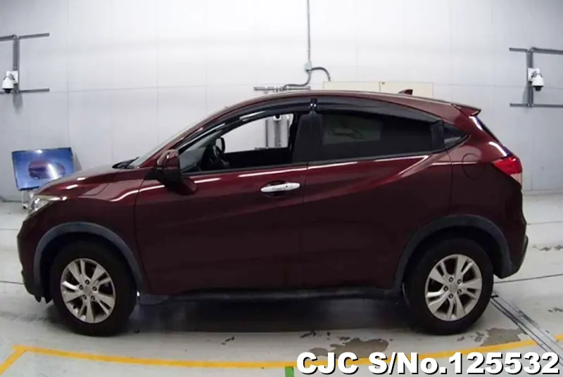 Honda Vezel in Wine for Sale Image 5