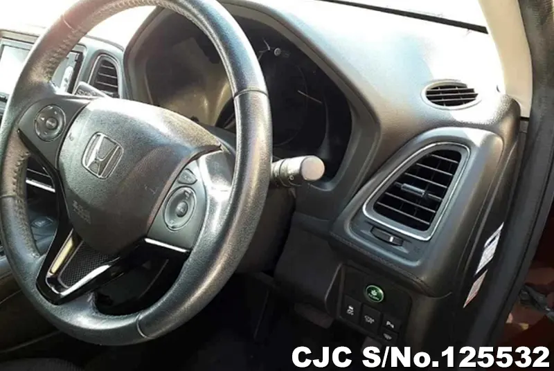 Honda Vezel in Wine for Sale Image 6