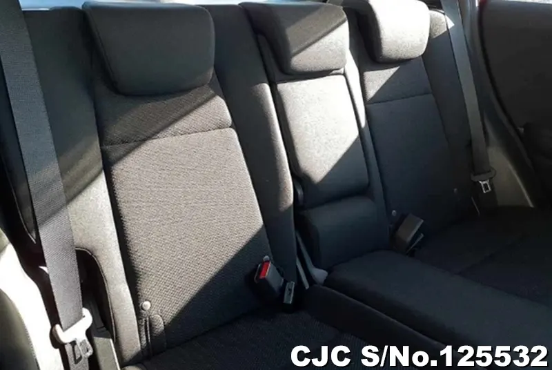 Honda Vezel in Wine for Sale Image 8