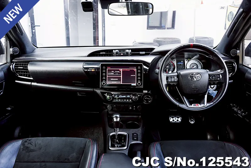 Toyota Hilux in Black for Sale Image 8
