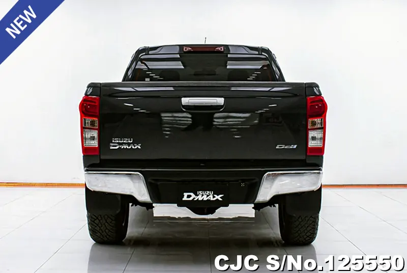 Isuzu D-Max in Black for Sale Image 3