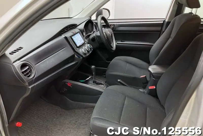 Toyota Corolla Axio in Silver for Sale Image 6