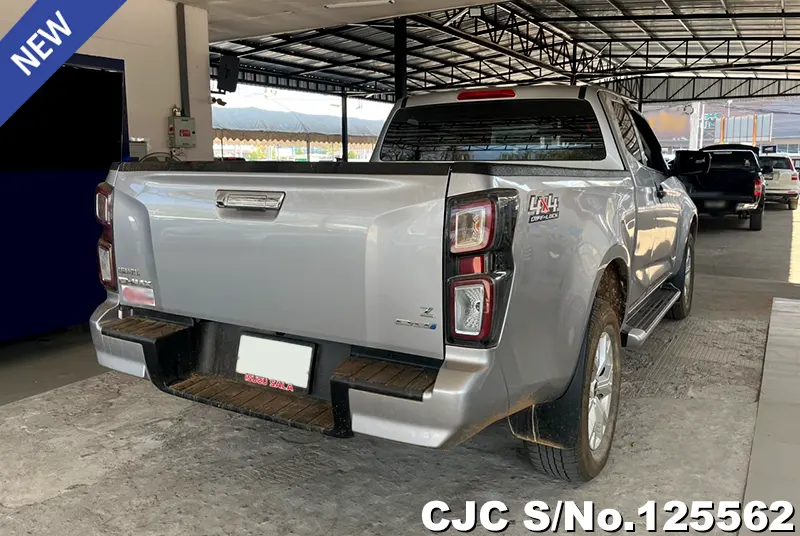 Isuzu D-Max in Gray for Sale Image 2