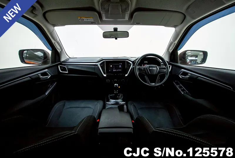 Isuzu D-Max in Orange for Sale Image 5