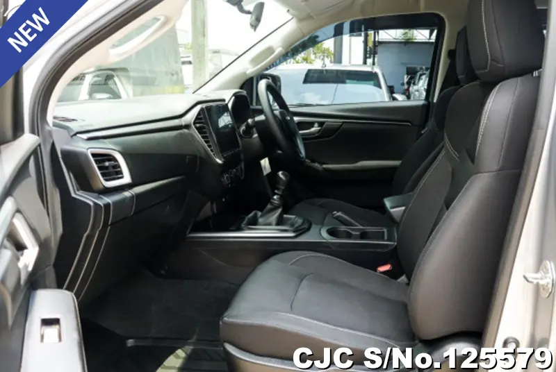 Isuzu D-Max in Silver for Sale Image 5