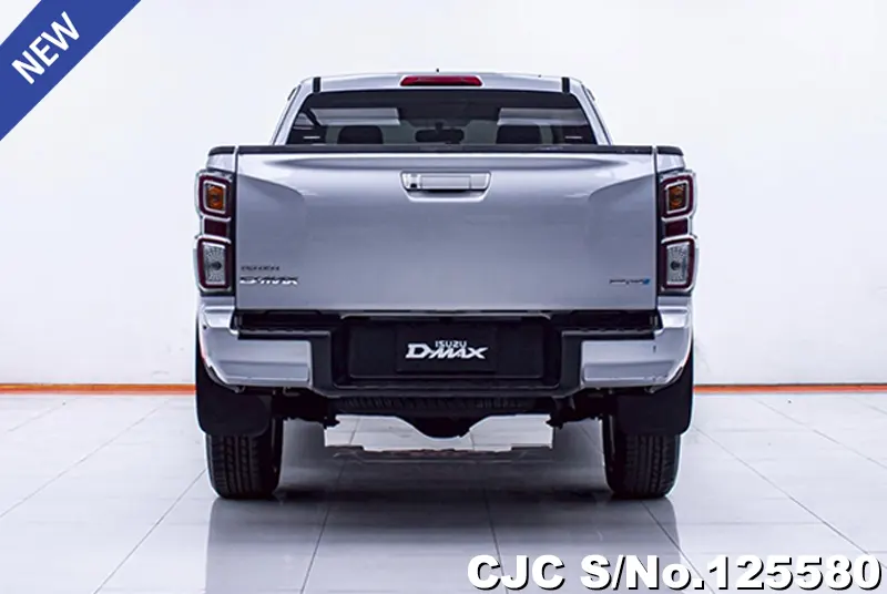 Isuzu D-Max in Silver for Sale Image 3
