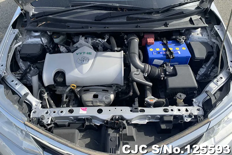 Toyota Corolla Axio in Silver for Sale Image 13
