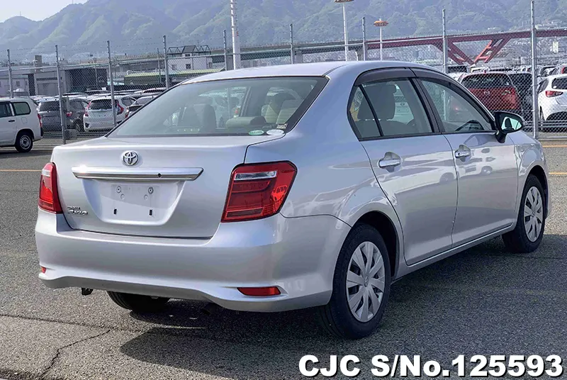 Toyota Corolla Axio in Silver for Sale Image 2