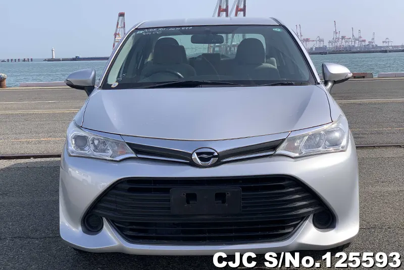 Toyota Corolla Axio in Silver for Sale Image 4