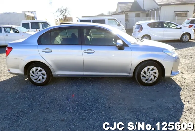 Toyota Corolla Axio in Silver for Sale Image 4