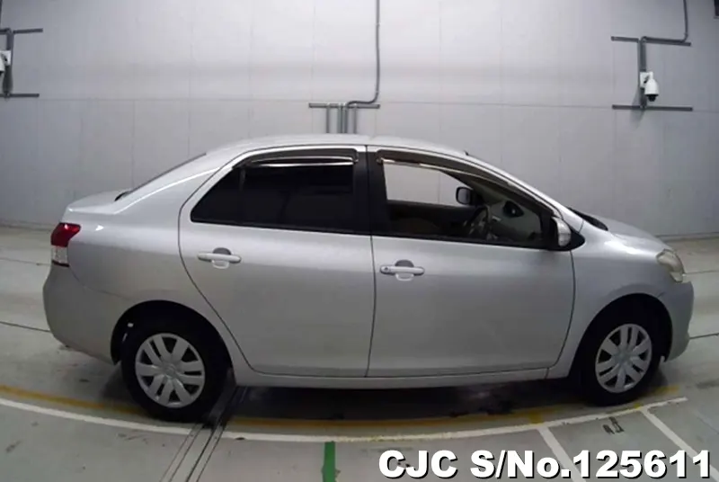 Toyota Belta in Silver for Sale Image 4