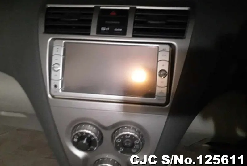 Toyota Belta in Silver for Sale Image 9
