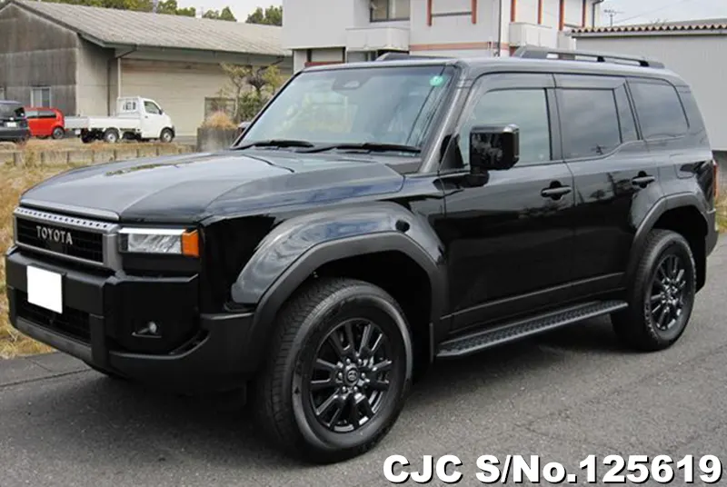 Toyota  in Black for Sale Image 2