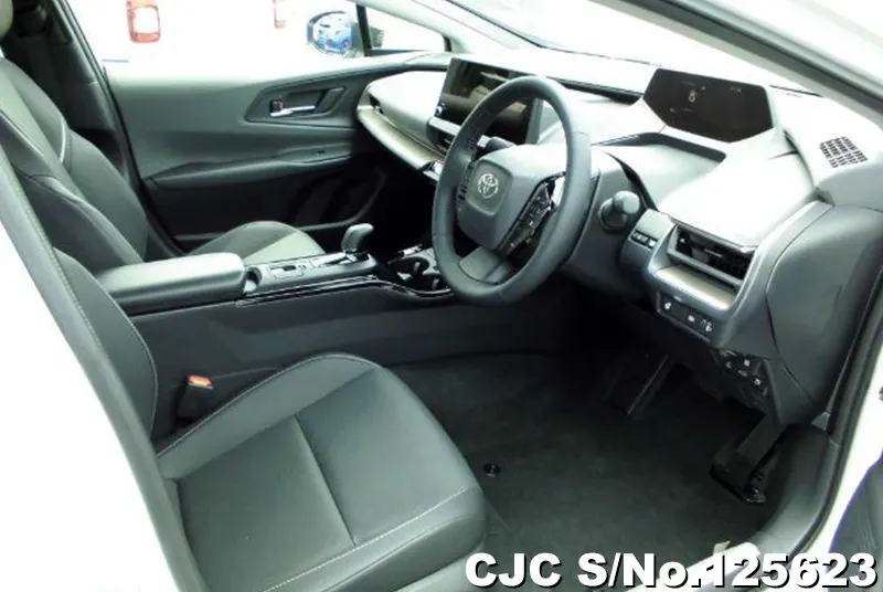 Toyota Prius in Pearl for Sale Image 8