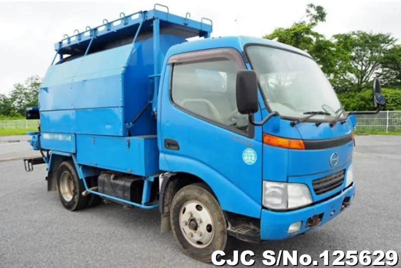 Hino / Dutro 2001